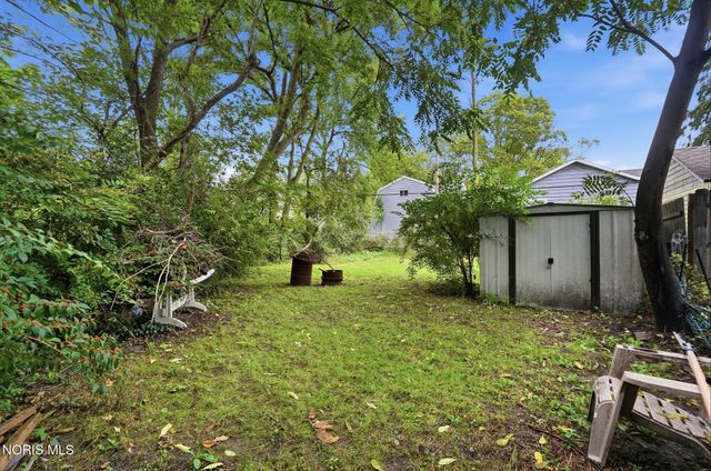 5114 Douglas Road, Toledo, OH 43613
