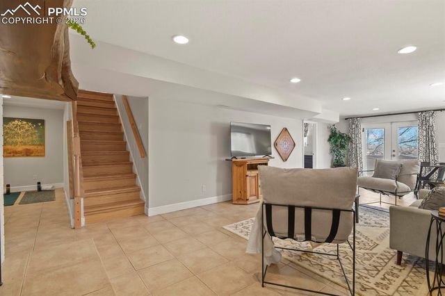 23 Crescent Lane, Colorado Springs, CO 80904