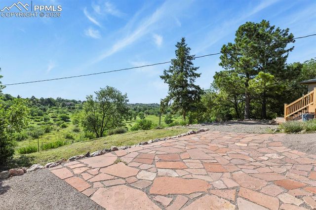 23 Crescent Lane, Colorado Springs, CO 80904