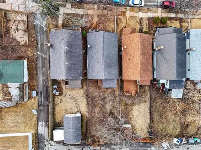 2164 Knox Ave, St Louis, MO 63139