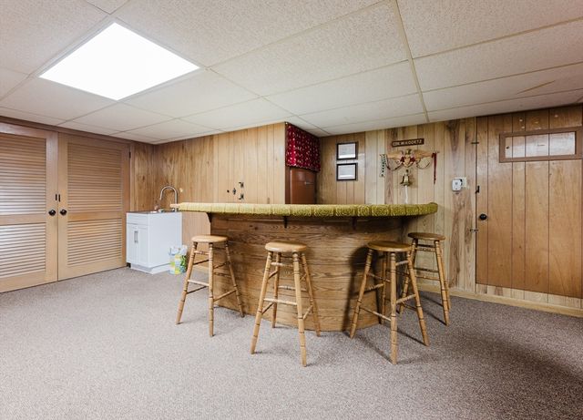 10 Old Mattapoisett Neck Rd, Mattapoisett, MA 02739