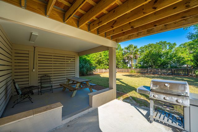 2501 Myrtle Street, Edisto Beach, SC 29438