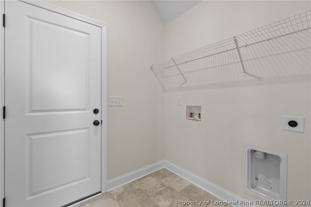 58 Hillwood Drive, Sanford, NC 27332