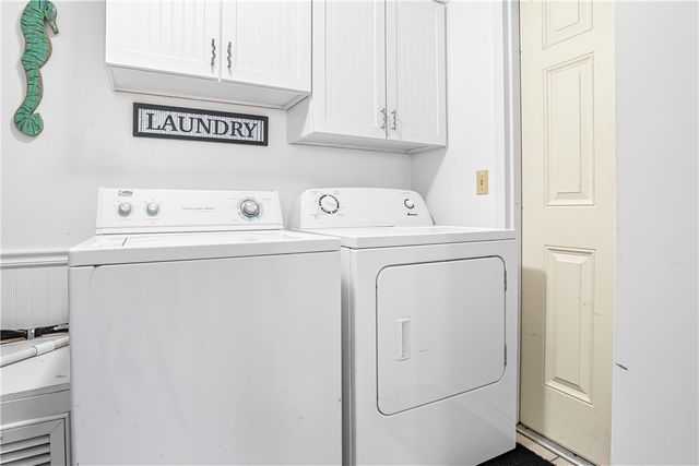 1460 Ocean Blvd 101, St Simons Island, GA 31522