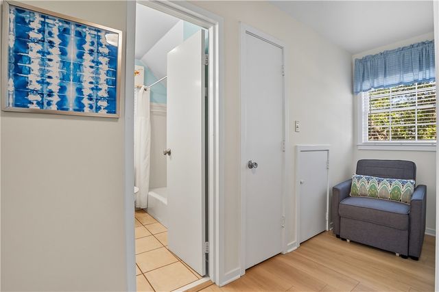 1460 Ocean Blvd 101, St Simons Island, GA 31522