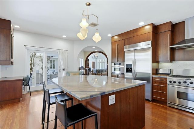 4839 GIVENS COURT, Sarasota, FL 34242