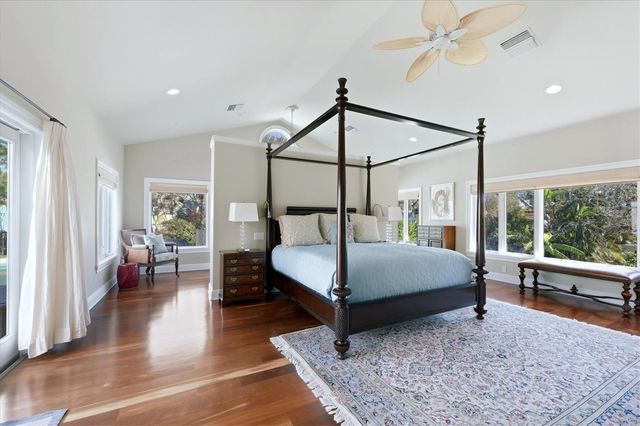 4839 GIVENS COURT, Sarasota, FL 34242