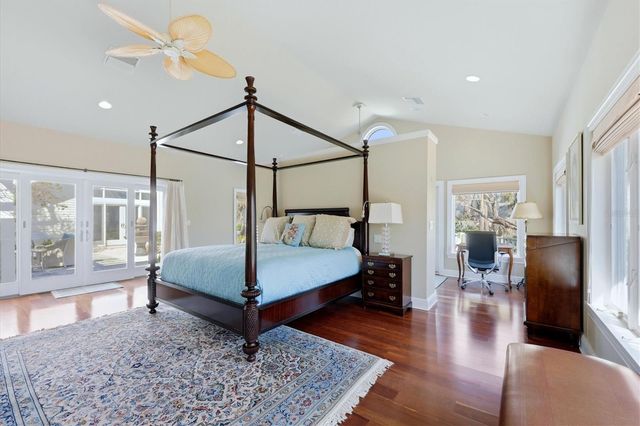 4839 GIVENS COURT, Sarasota, FL 34242