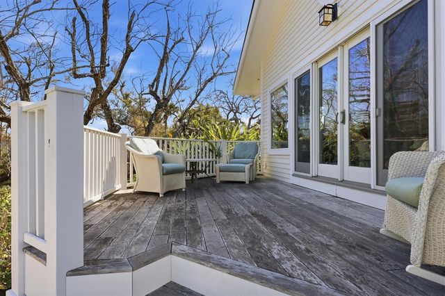 4839 GIVENS COURT, Sarasota, FL 34242