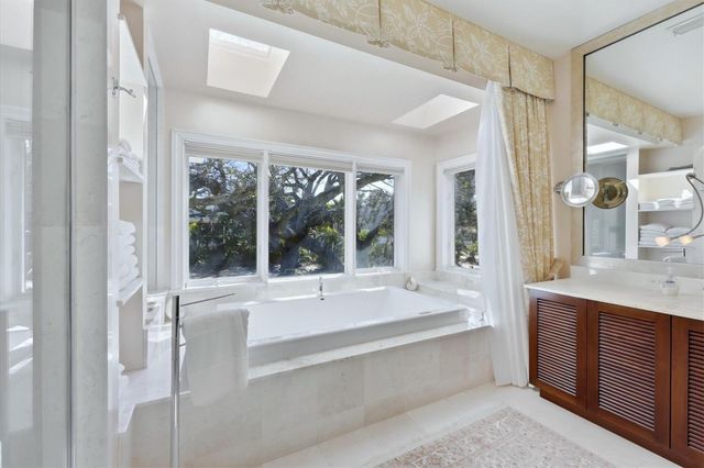 4839 GIVENS COURT, Sarasota, FL 34242