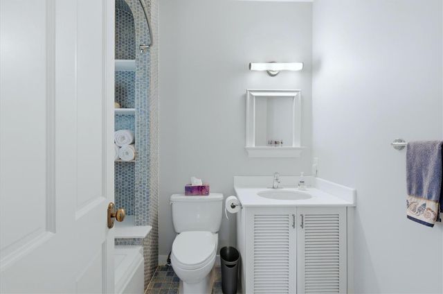 4839 GIVENS COURT, Sarasota, FL 34242