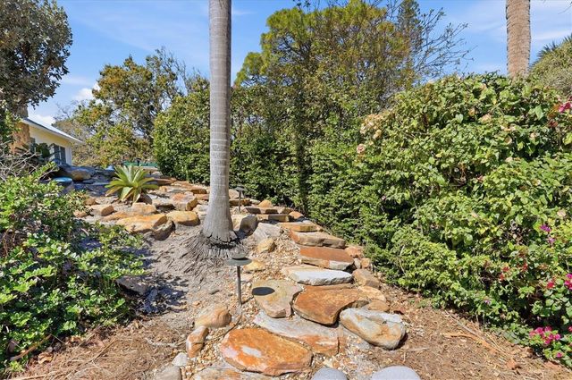 4839 GIVENS COURT, Sarasota, FL 34242