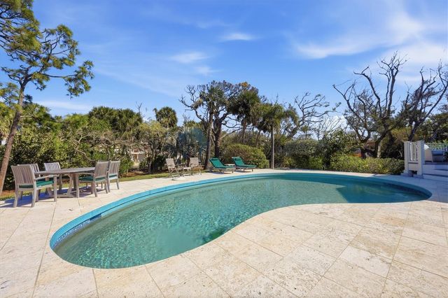 4839 GIVENS COURT, Sarasota, FL 34242