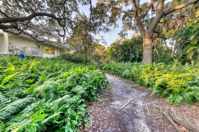 4839 GIVENS COURT, Sarasota, FL 34242