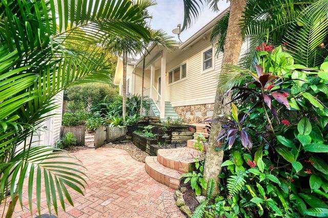 4839 GIVENS COURT, Sarasota, FL 34242