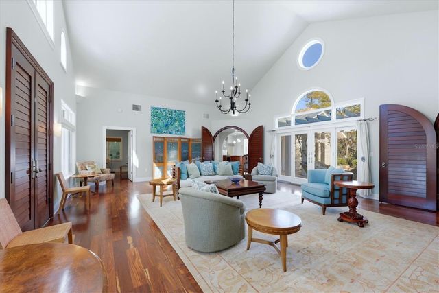 4839 GIVENS COURT, Sarasota, FL 34242