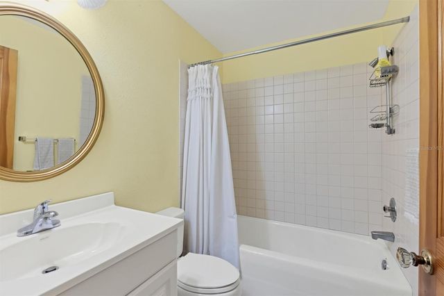 4839 GIVENS COURT, Sarasota, FL 34242