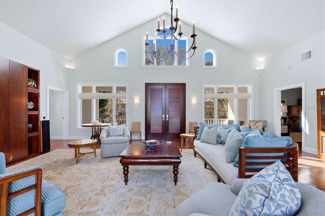 4839 GIVENS COURT, Sarasota, FL 34242