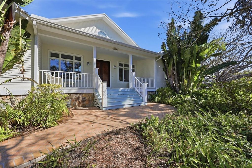 4839 GIVENS COURT, Sarasota, FL 34242