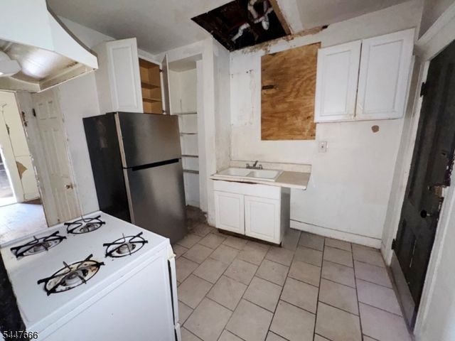 332 S 19Th St, Newark City, NJ 07103