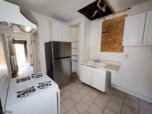 332 S 19Th St, Newark City, NJ 07103