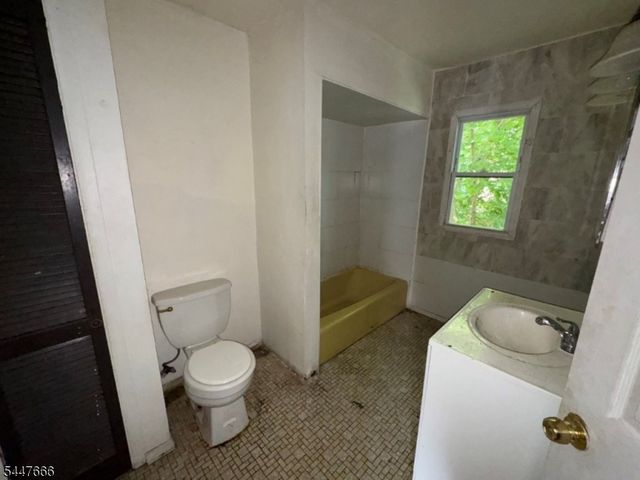 332 S 19Th St, Newark City, NJ 07103