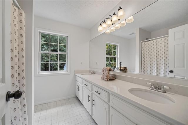 3430 Briscoe Drive, Monroe, GA 30655