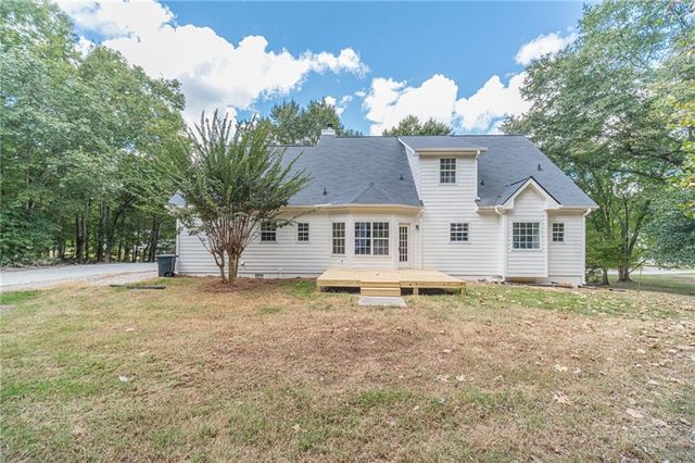 3430 Briscoe Drive, Monroe, GA 30655