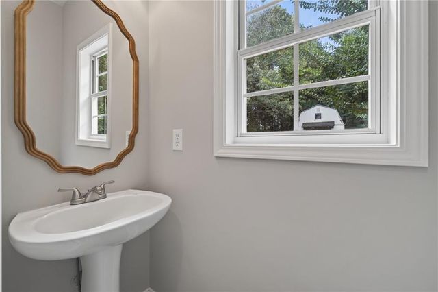 3430 Briscoe Drive, Monroe, GA 30655