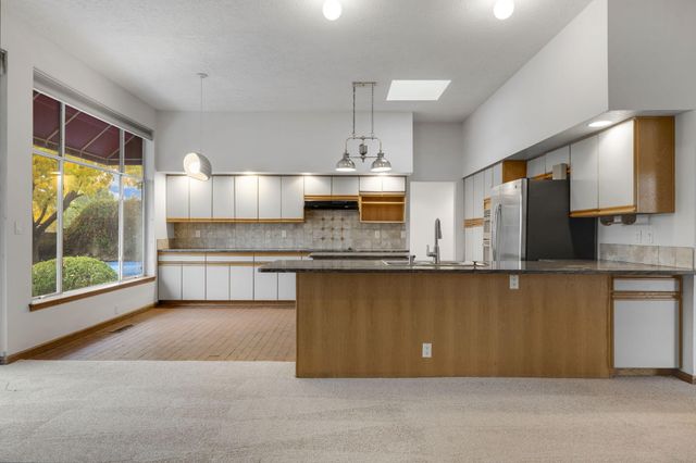 12209 PAPAYA Court NE, Albuquerque, NM 87111