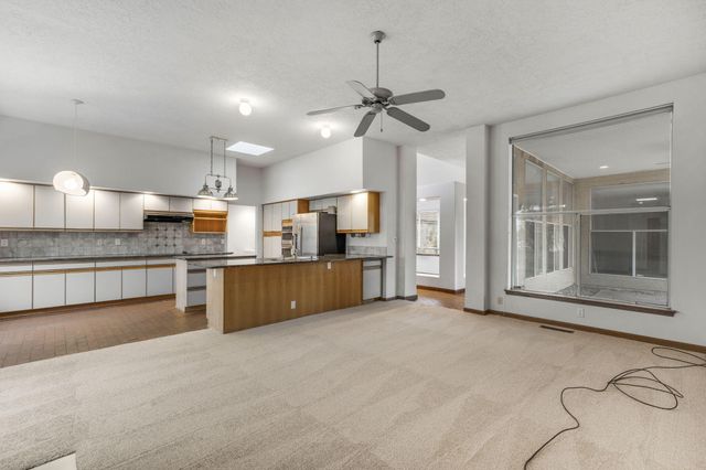 12209 PAPAYA Court NE, Albuquerque, NM 87111