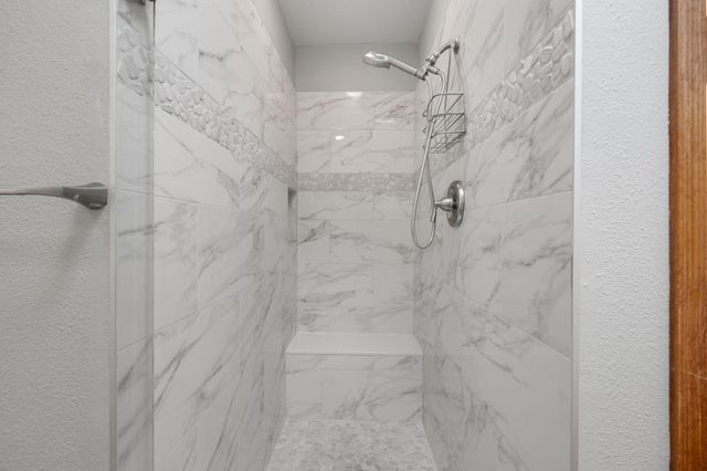 12209 PAPAYA Court NE, Albuquerque, NM 87111