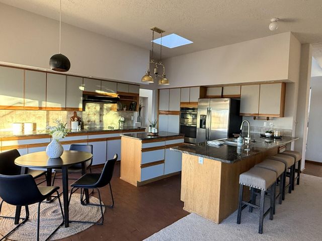 12209 PAPAYA Court NE, Albuquerque, NM 87111