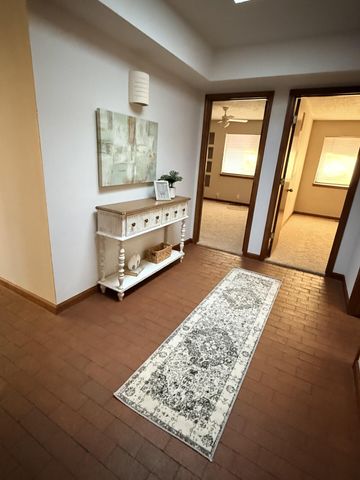 12209 PAPAYA Court NE, Albuquerque, NM 87111