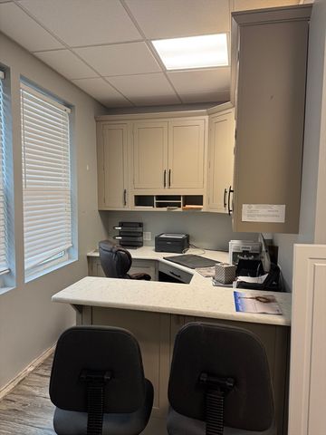 2307 Acushnet Ave, New Bedford, MA 02745