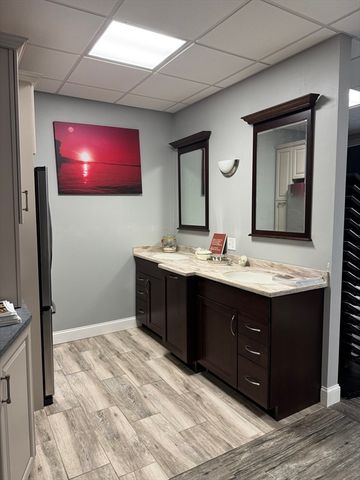 2307 Acushnet Ave, New Bedford, MA 02745