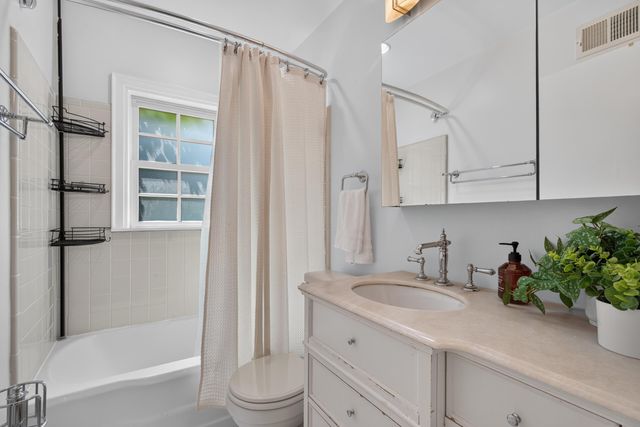 1249 Kastle Road, Lexington, KY 40502