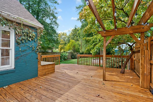 1249 Kastle Road, Lexington, KY 40502