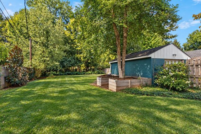 1249 Kastle Road, Lexington, KY 40502