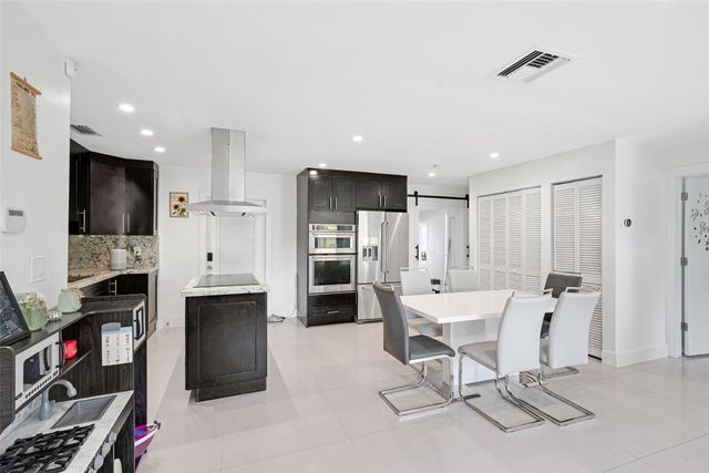 14000 SW 20th Street, Davie, FL 33325