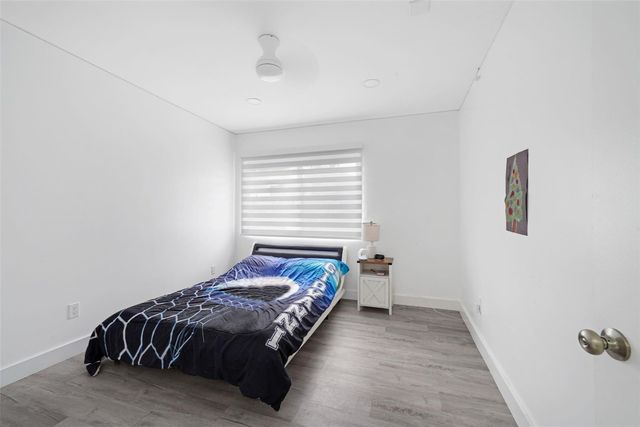 14000 SW 20th Street, Davie, FL 33325