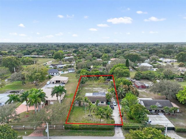 14000 SW 20th Street, Davie, FL 33325