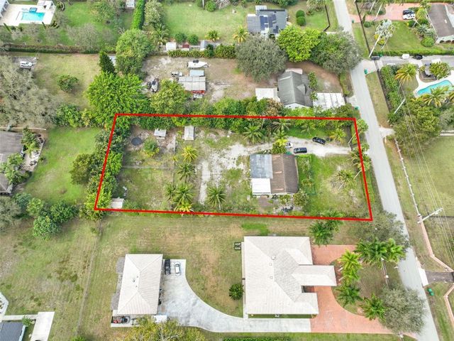 14000 SW 20th Street, Davie, FL 33325