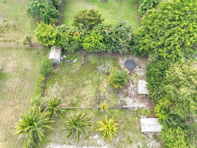 14000 SW 20th Street, Davie, FL 33325