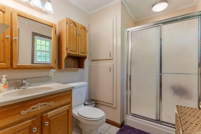 214 S 180 E County Road, Princeton, IN 47670
