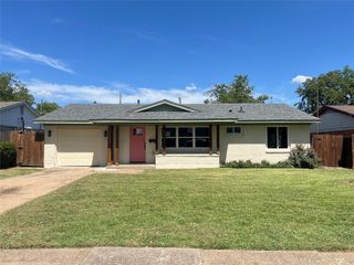 13520 Glenside Drive, Farmers Branch, TX 75234