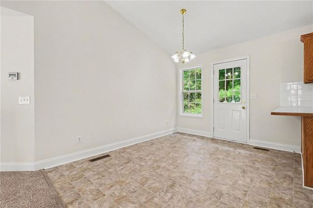18 Broadlands Drive, White, GA 30184