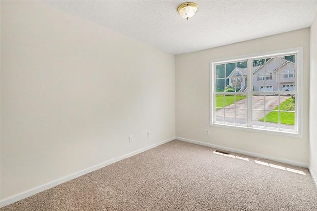 18 Broadlands Drive, White, GA 30184