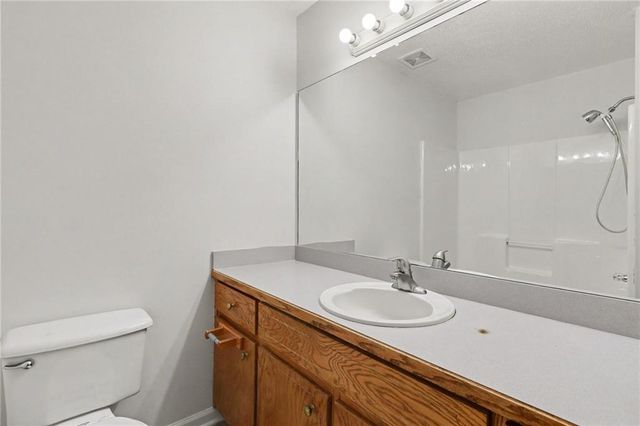 18 Broadlands Drive, White, GA 30184
