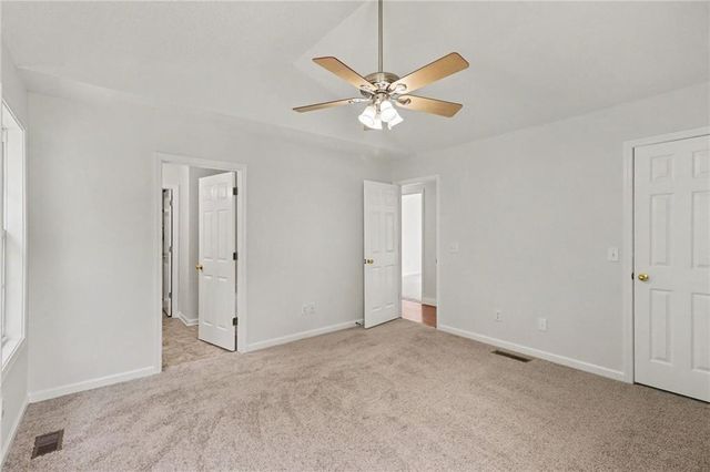 18 Broadlands Drive, White, GA 30184